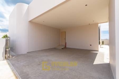 3 Bed 4 Bath 235 SQ.M. Reeva Pool Villas