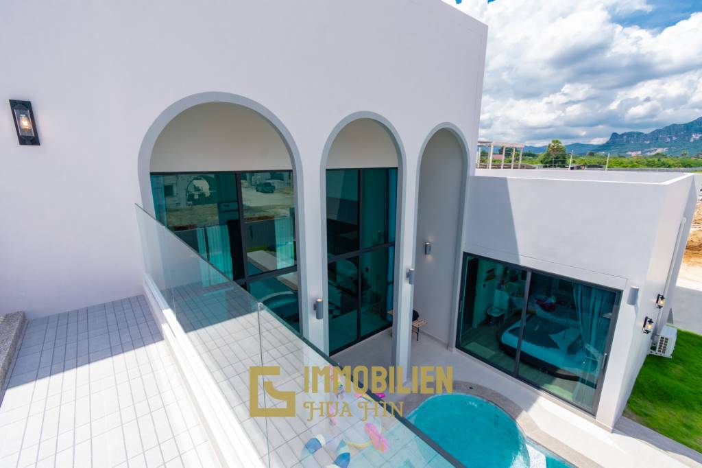 3 Bed 4 Bath 235 SQ.M. Reeva Pool Villas