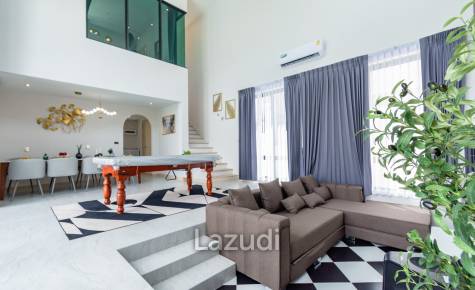 3 Bed 4 Bath 235 SQ.M. Reeva Pool Villas