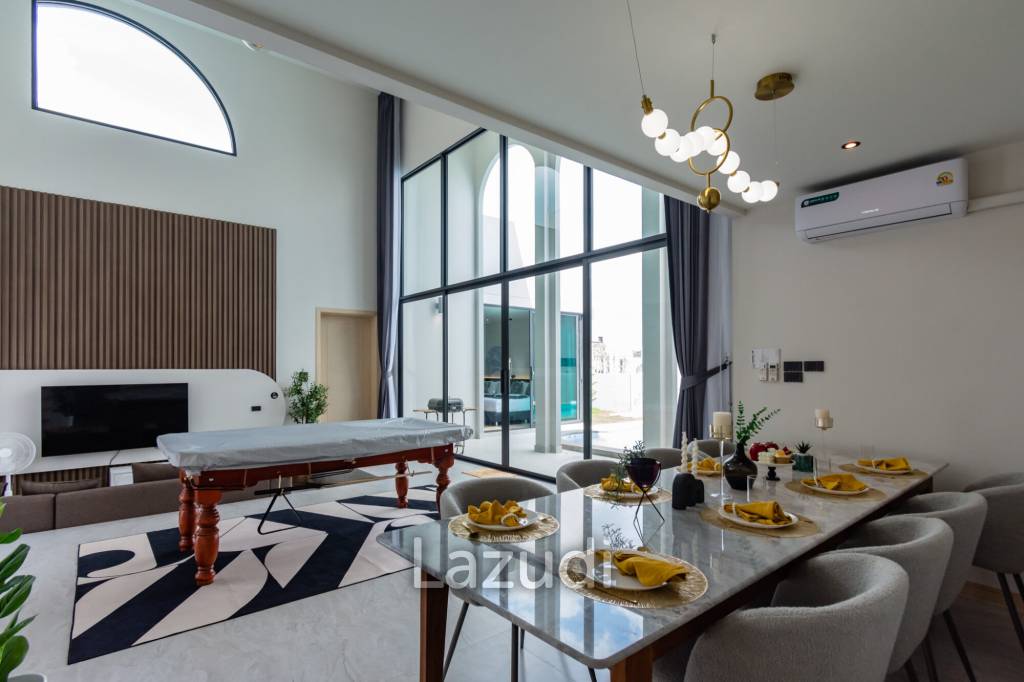 3 Bed 4 Bath 235 SQ.M. Reeva Pool Villas