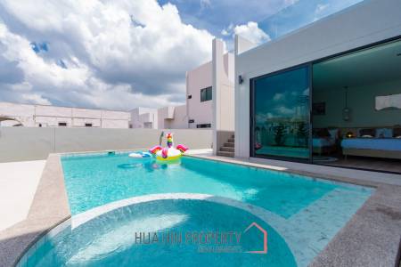 3 Bed 4 Bath 235 SQ.M. Reeva Pool Villas