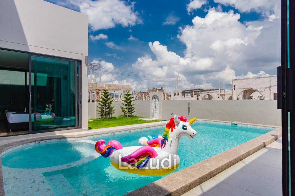 3 Bed 4 Bath 235 SQ.M. Reeva Pool Villas
