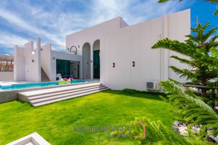 3 Bed 4 Bath 235 SQ.M. Reeva Pool Villas