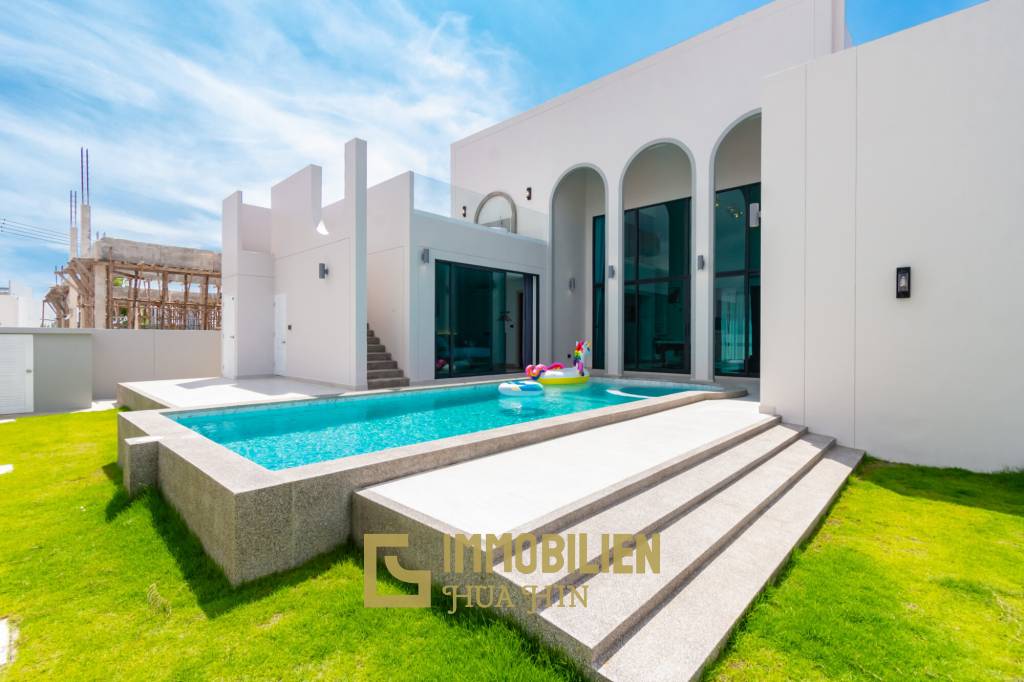 3 Bed 4 Bath 235 SQ.M. Reeva Pool Villas