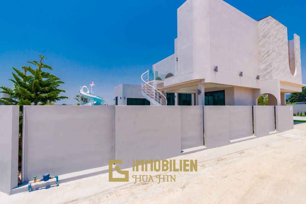 4 Bed 4 Bath 280 SQ.M. Reeva Pool Villas