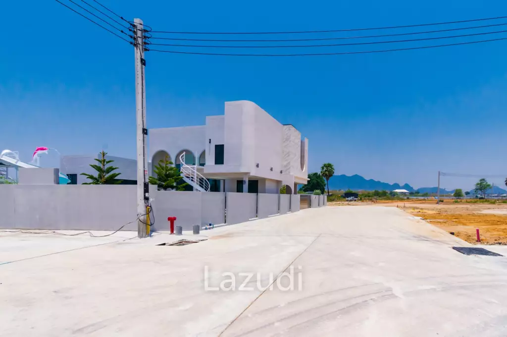 4 Bed 4 Bath 280 SQ.M. Reeva Pool Villas