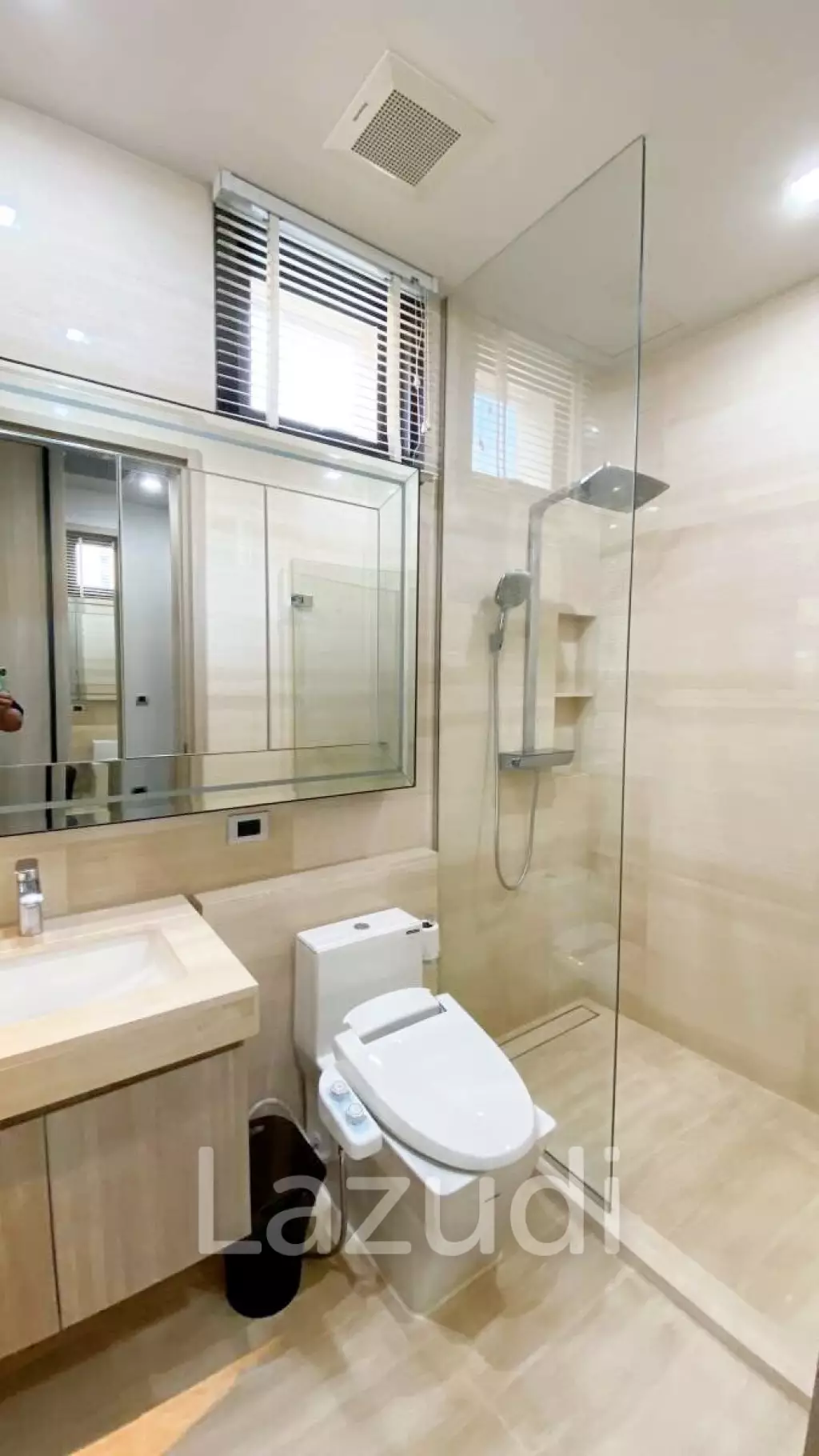 2 Bed 2 Bath 80 SQ.M The XXXIX By Sansiri