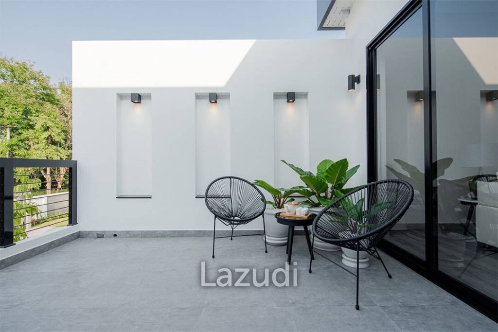 4 Bed 5 Bath 382 SQ.M 999@Ban Waen Modern Pool Villas