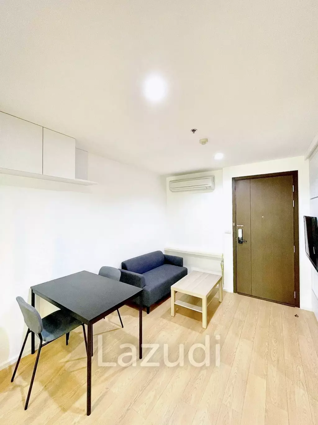1 Bed 1 Bath 38 SQ.M Rhythm Sathorn - Narathiwas