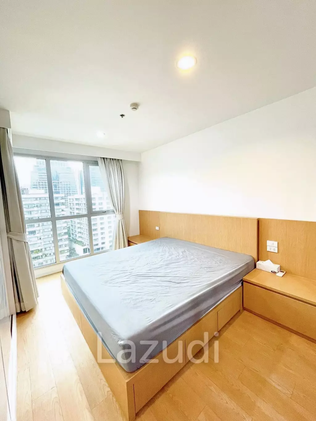 1 Bed 1 Bath 38 SQ.M Rhythm Sathorn - Narathiwas