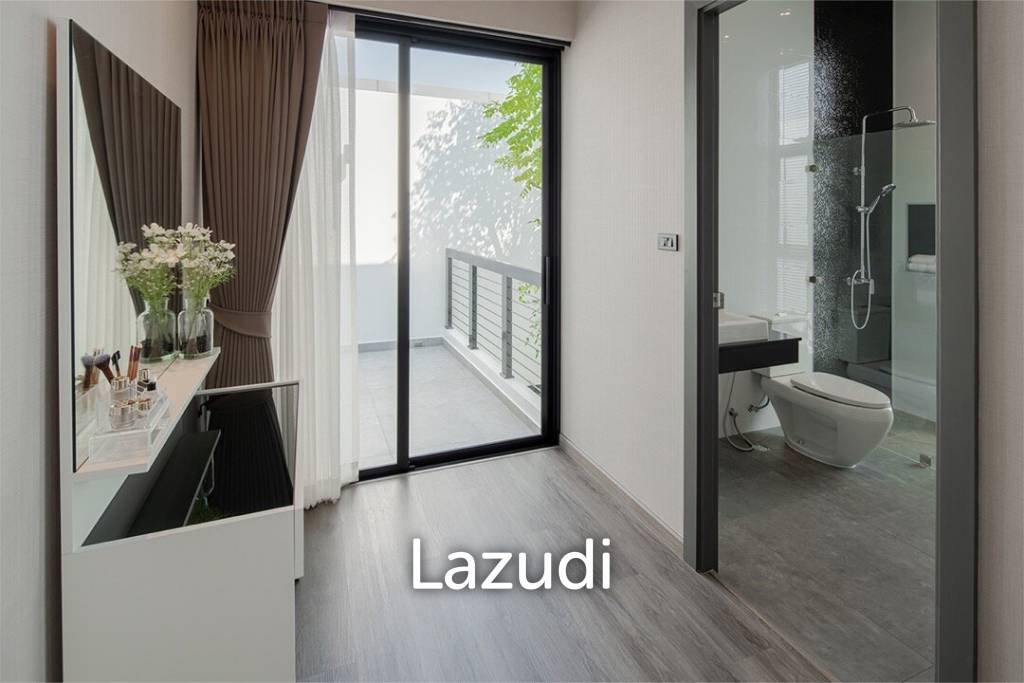 4 Bed 4 Bath 357 SQ.M 999@Ban Waen Modern Pool Villas