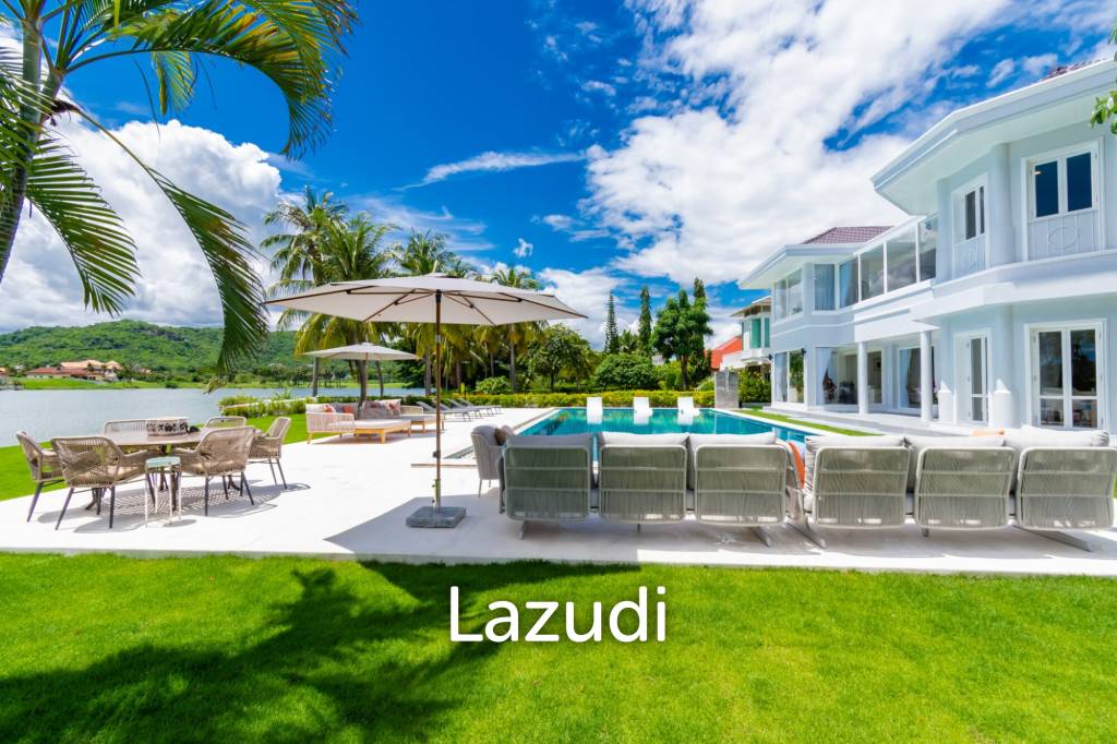 2,600 Sqm 4 Bed 5 Bath Villa For Sale