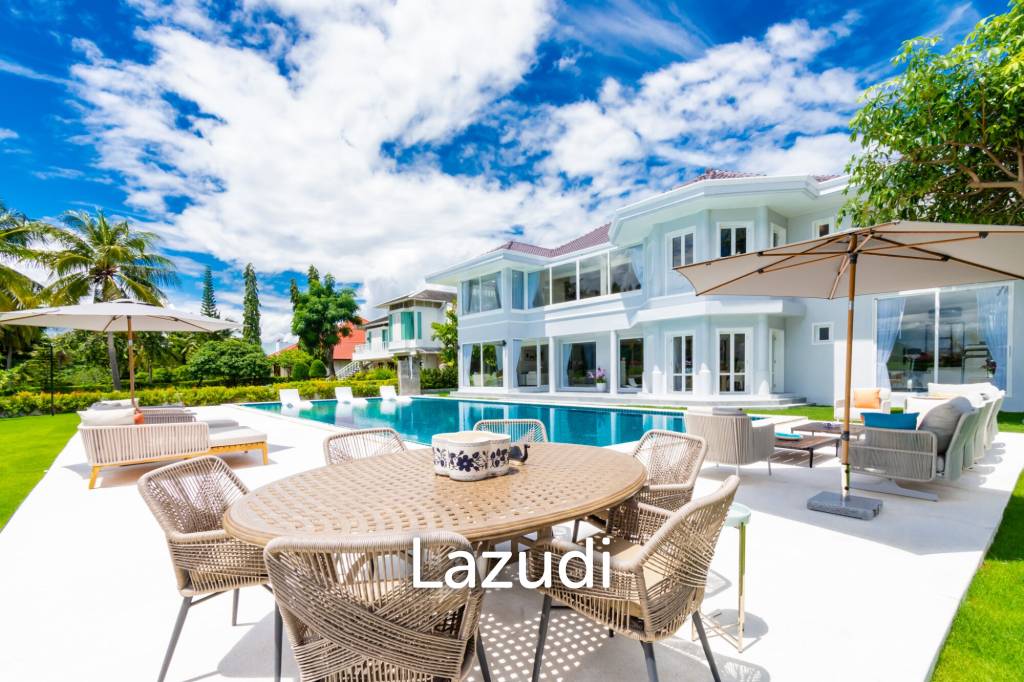 2,600 Sqm 4 Bed 5 Bath Villa For Sale