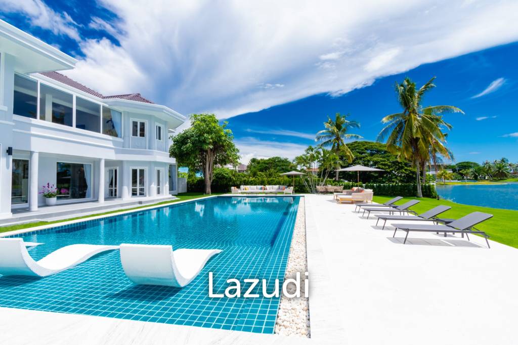 2,600 Sqm 4 Bed 5 Bath Villa For Sale