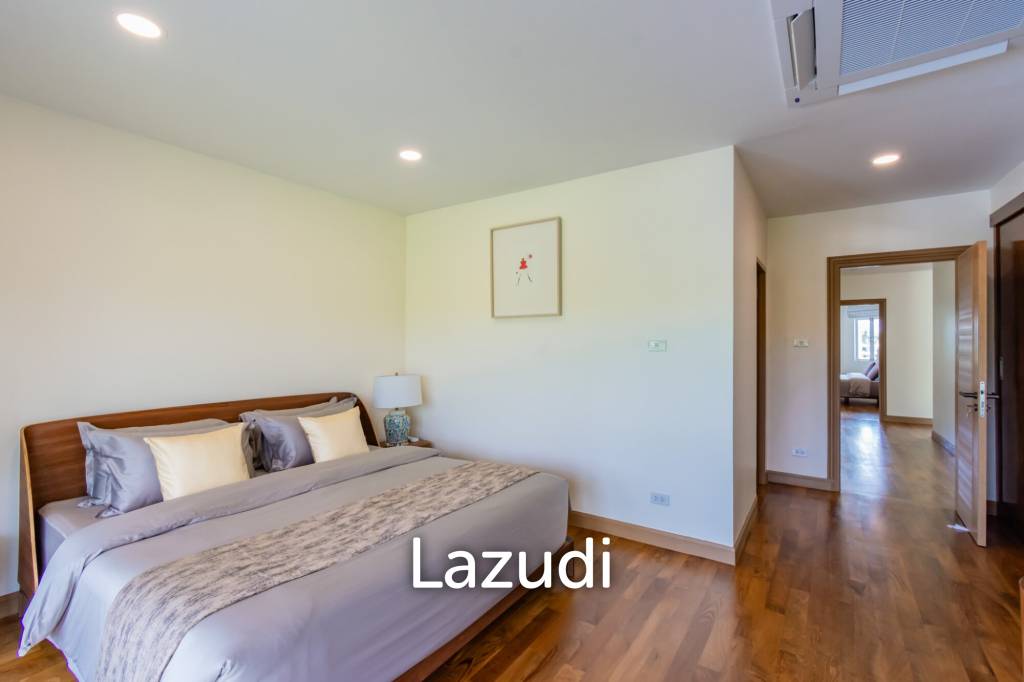 2,600 Sqm 4 Bed 5 Bath Villa For Sale