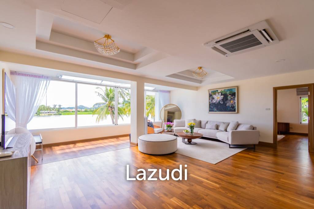 2,600 Sqm 4 Bed 5 Bath Villa For Sale