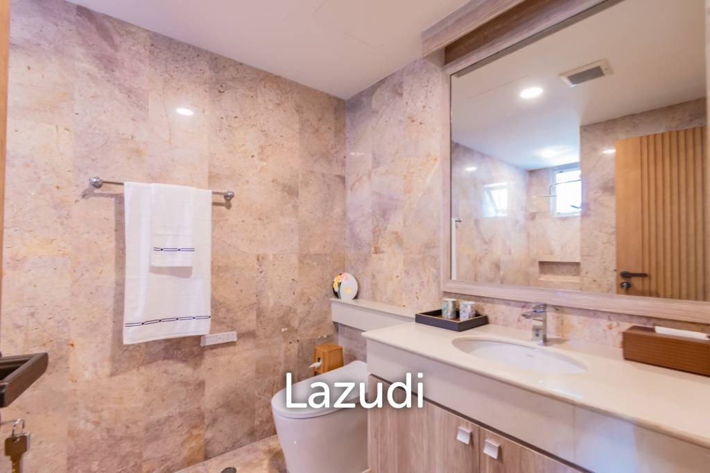 2,600 Sqm 4 Bed 5 Bath Villa For Sale