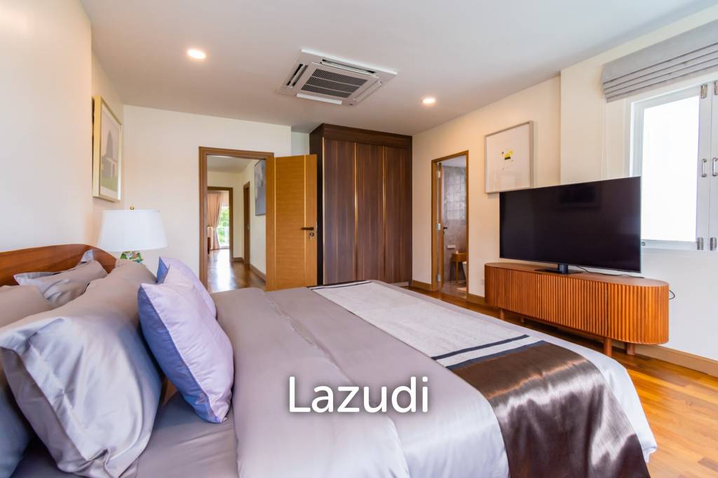 2,600 Sqm 4 Bed 5 Bath Villa For Sale