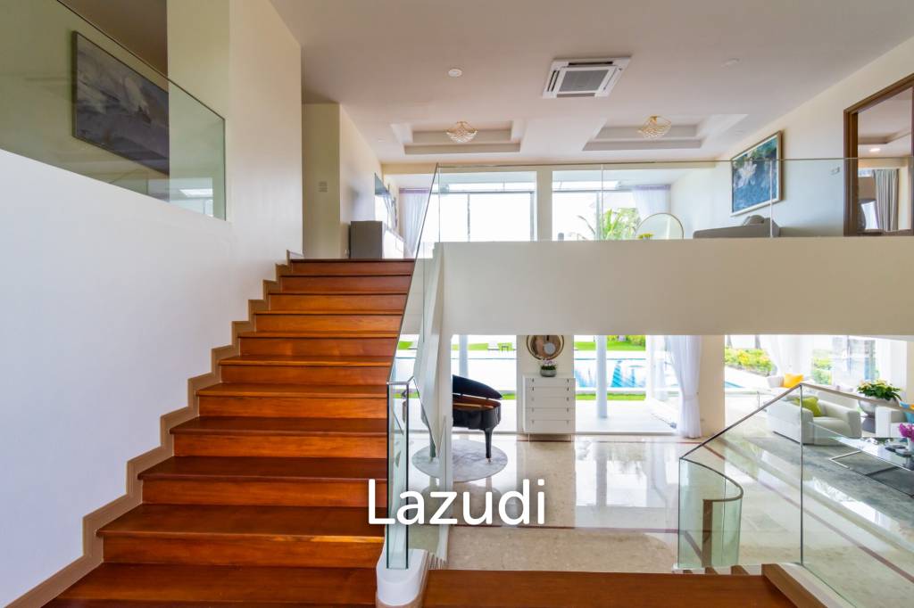 2,600 Sqm 4 Bed 5 Bath Villa For Sale