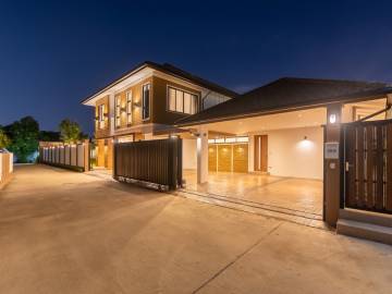 5 Bed 6 Bath 682.61 SQ.M 999@Gymkhana Phase 2