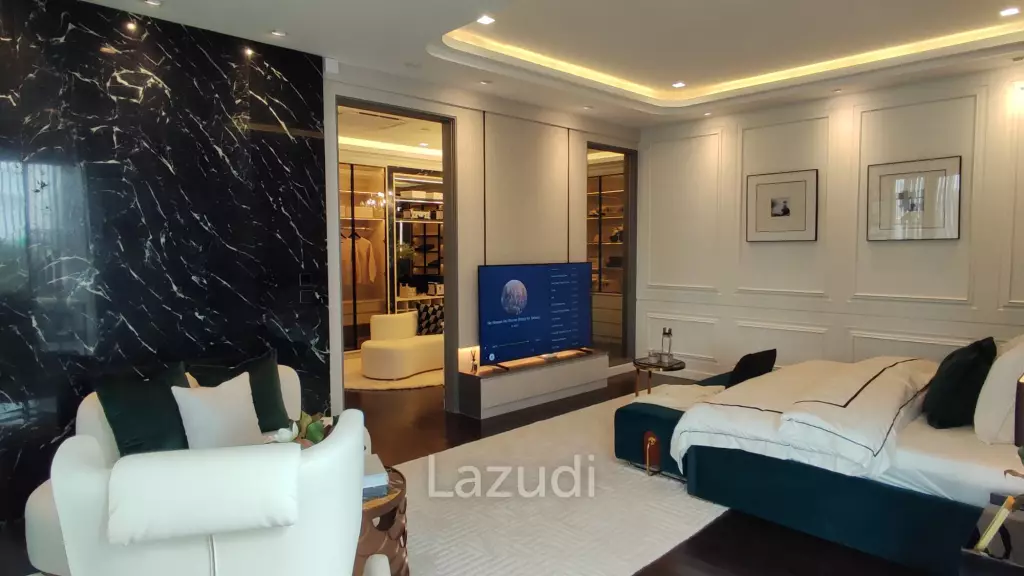 5 Bed 7 Bath 695 SQ.M THE GENTRY Sukhumvit-Bangna