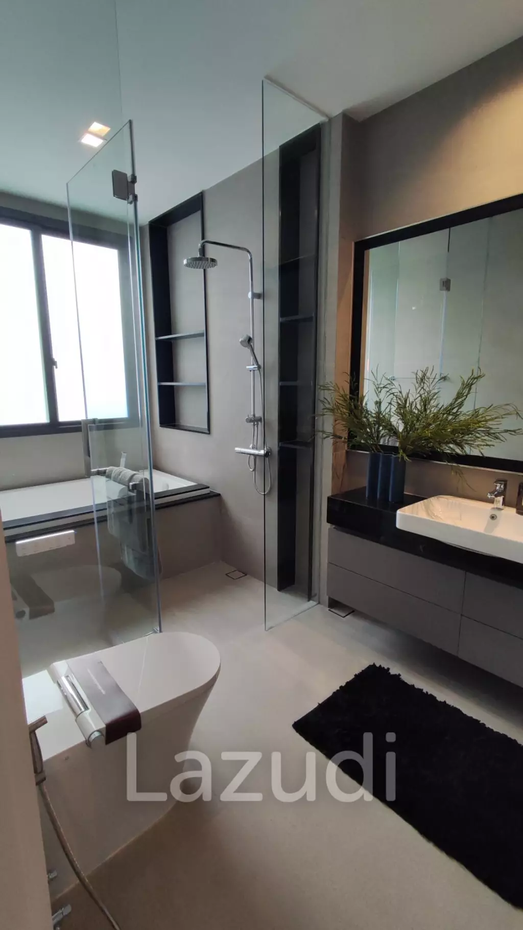 5 Bed 7 Bath 695 SQ.M THE GENTRY Sukhumvit-Bangna