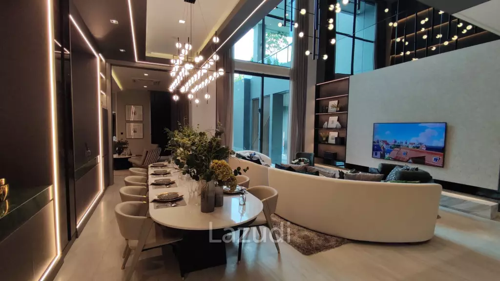 5 Bed 7 Bath 695 SQ.M THE GENTRY Sukhumvit-Bangna