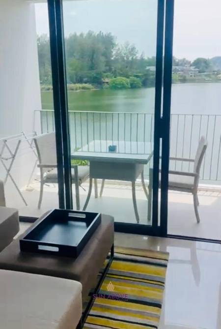 2 BEDROOM LAKE VIEW APARTMENT IN CASSIA HOTEL