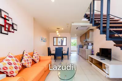 BOATHOUSE : 1 Bed Duplex condo with Pool View