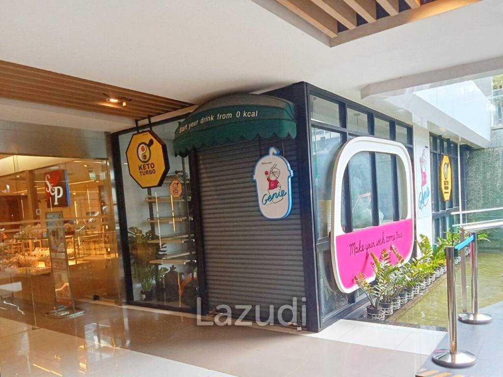 Retail space for rent in Silom