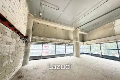 Prime Retail Space in Sukhumvit 22: Perfect for Restaurants, Clinics, Spas, Cafe, Etc.