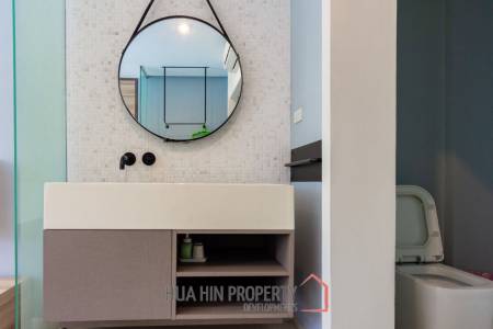 WAN VAYLA CONDO : 2 bed beachfront condo