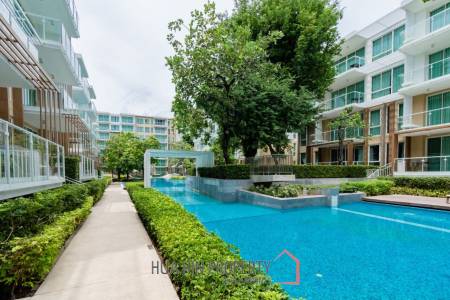 WAN VAYLA CONDO : 2 bed beachfront condo
