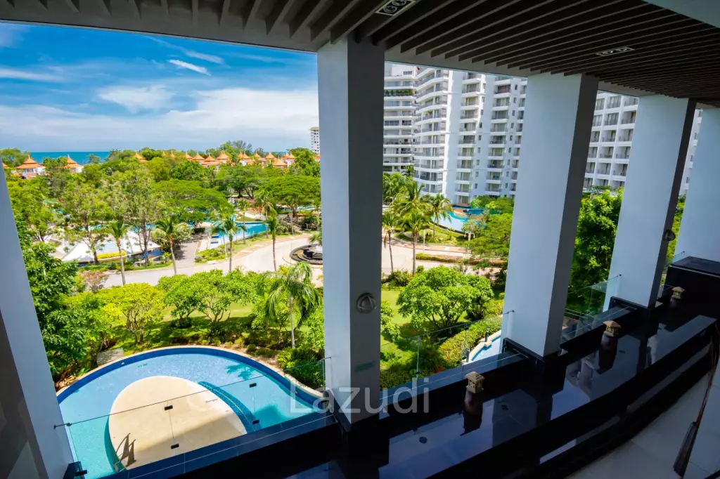 BOATHOUSE : 1 Bed Seaview Condo