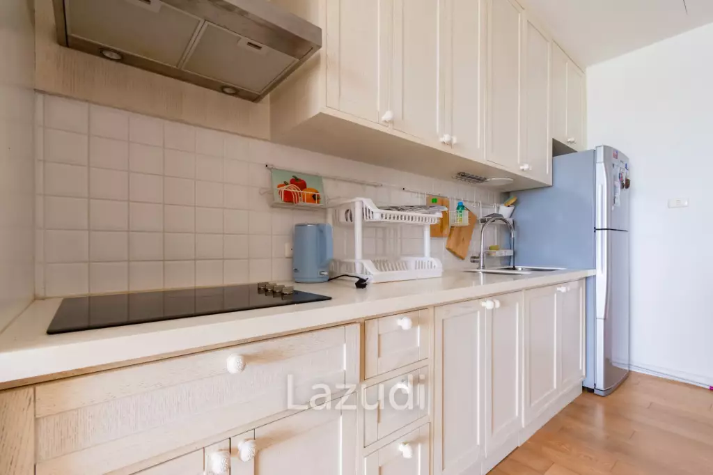 MALIBU : 2 Bed Pool View Condo