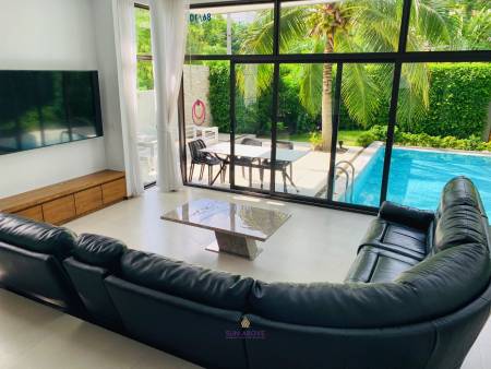 3 Bedroom Modern Villa for Rent in Nai Harn