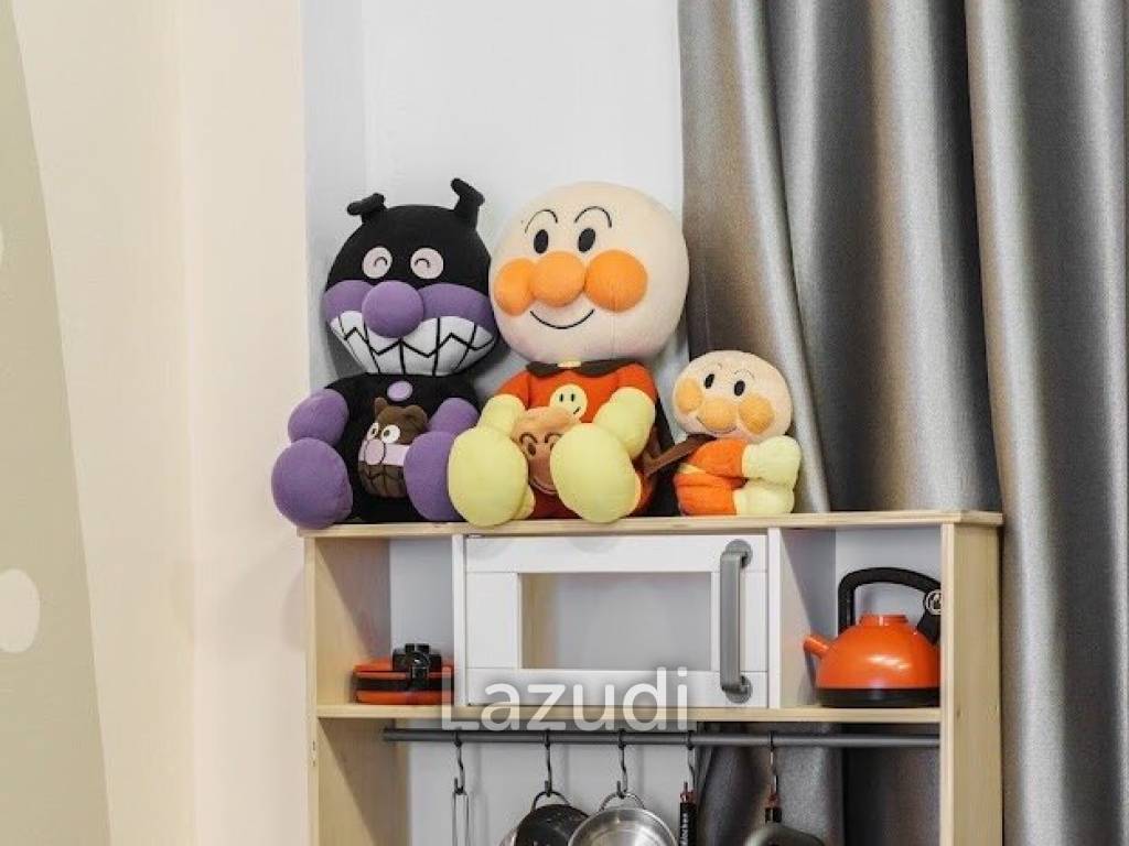 4 Bedrooms Cozy House for Rent in City