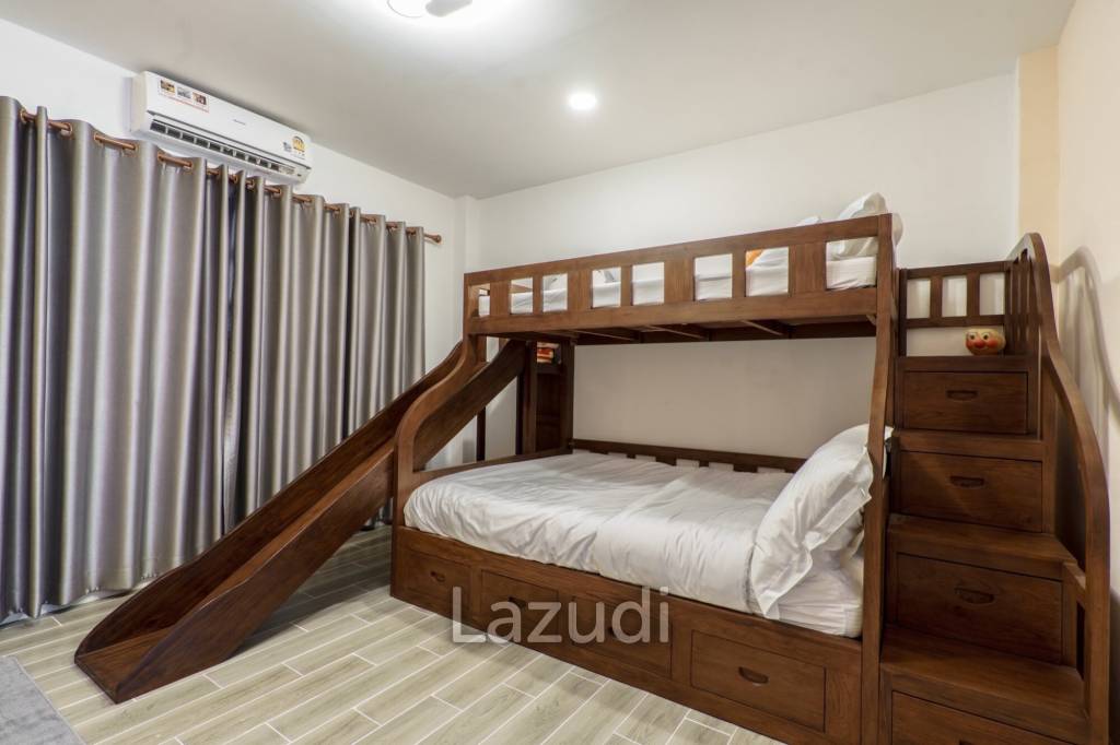 4 Bedrooms Cozy House for Rent in City