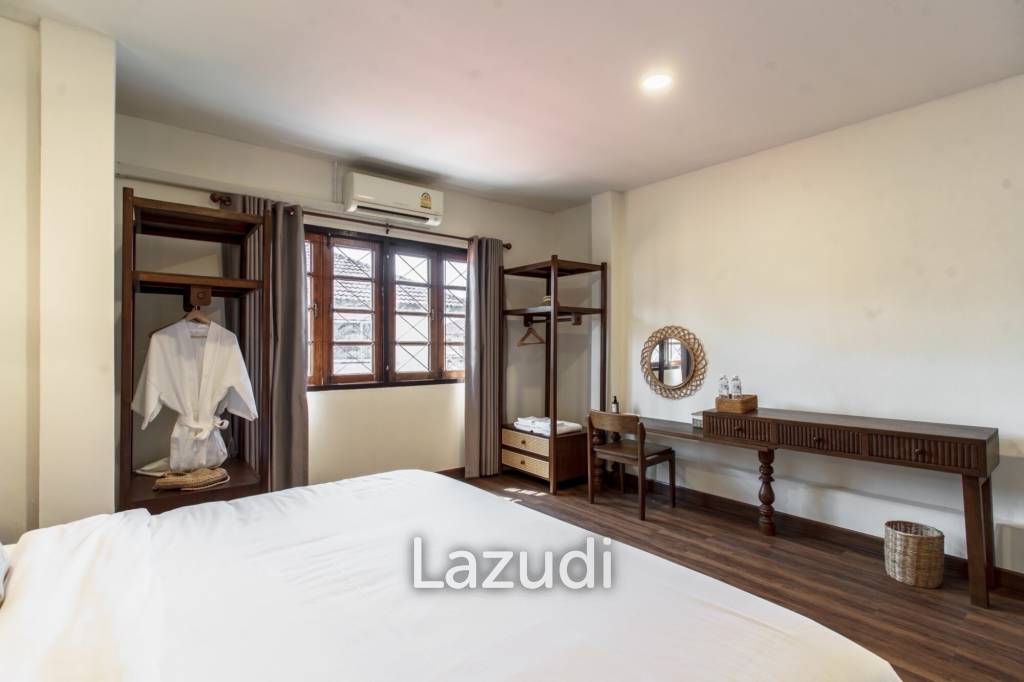 4 Bedrooms Cozy House for Rent in City