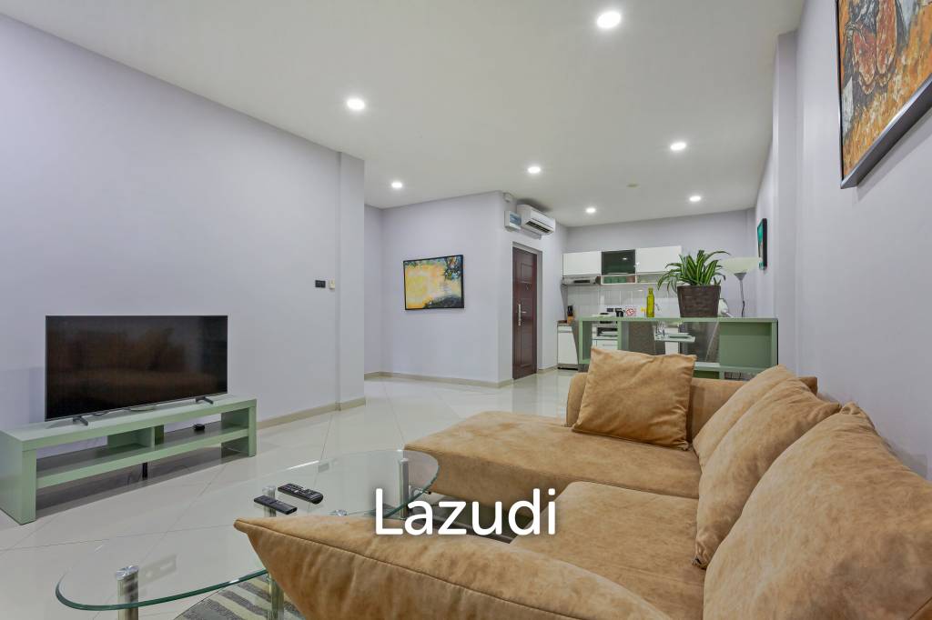 8 Beds 8 Baths 650 SQ.M Apartment in Pratumnak
