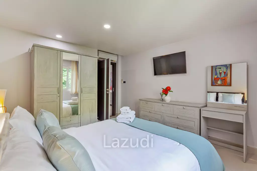 8 Beds 8 Baths 650 SQ.M Apartment in Pratumnak