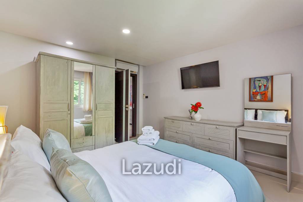 8 Beds 8 Baths 650 SQ.M Apartment in Pratumnak