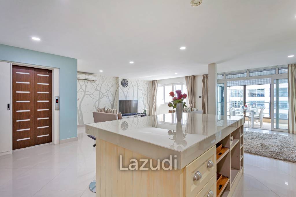 8 Beds 8 Baths 650 SQ.M Apartment in Pratumnak