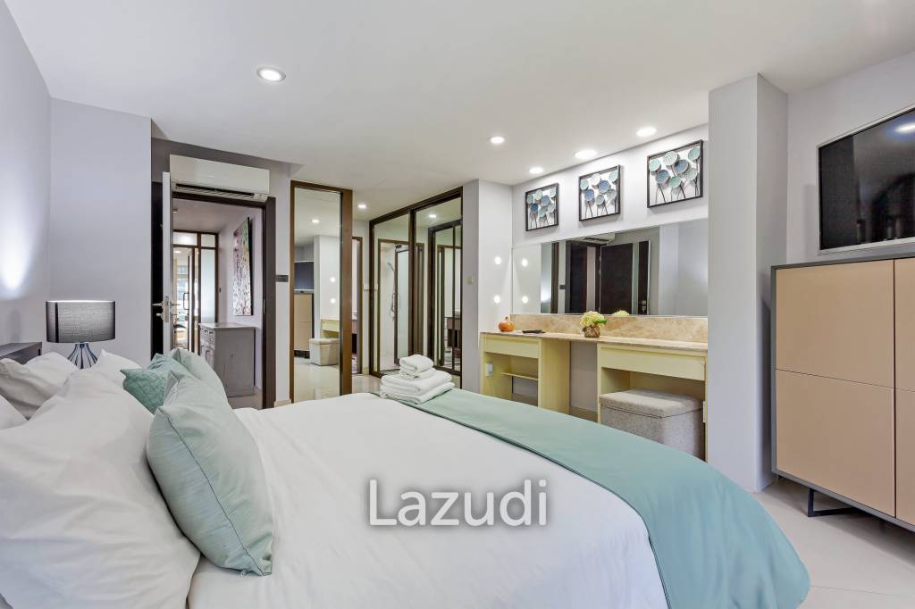 8 Beds 8 Baths 650 SQ.M Apartment in Pratumnak