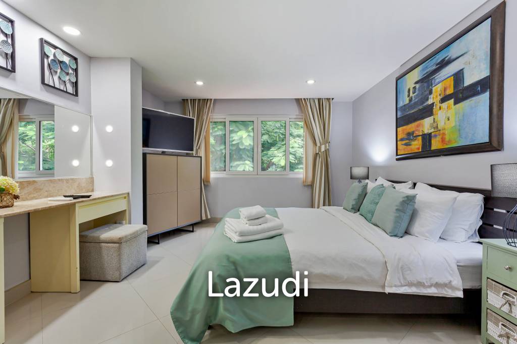 8 Beds 8 Baths 650 SQ.M Apartment in Pratumnak