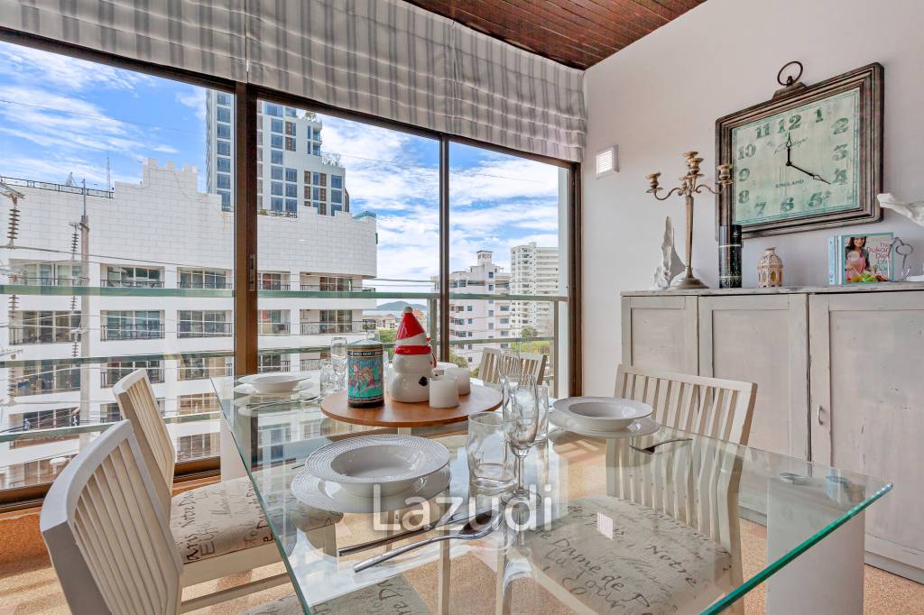 8 Beds 8 Baths 650 SQ.M Apartment in Pratumnak