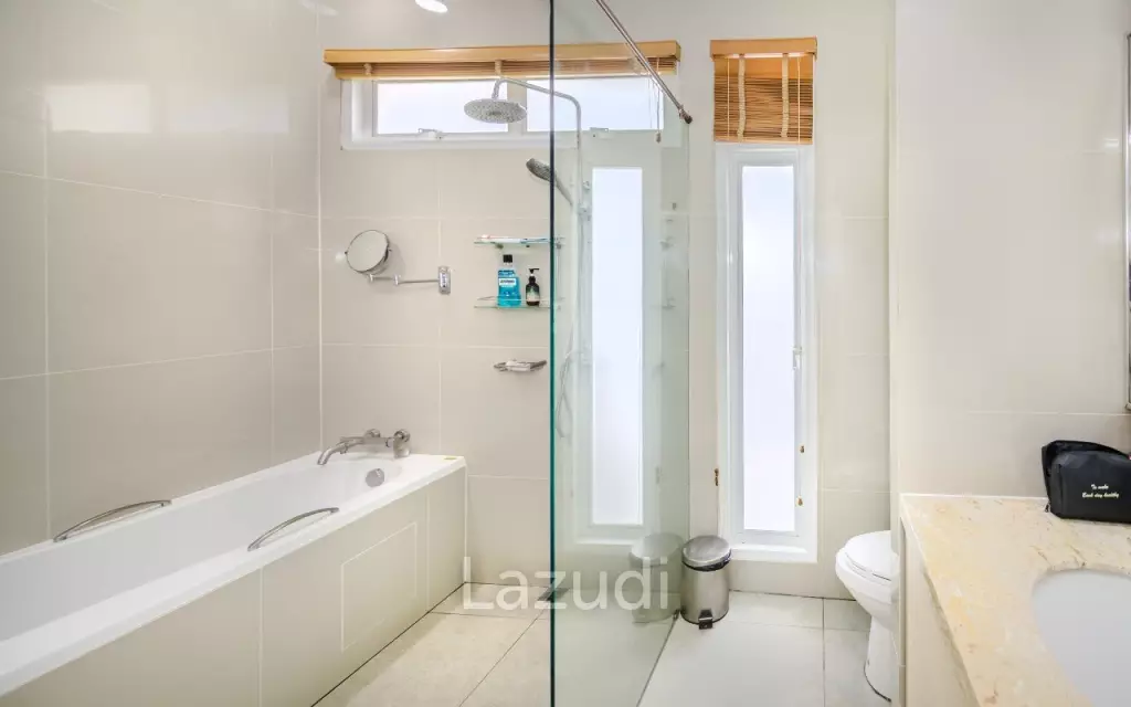 3 Beds 2 Baths 300 SQ.M Panalee Banna Village