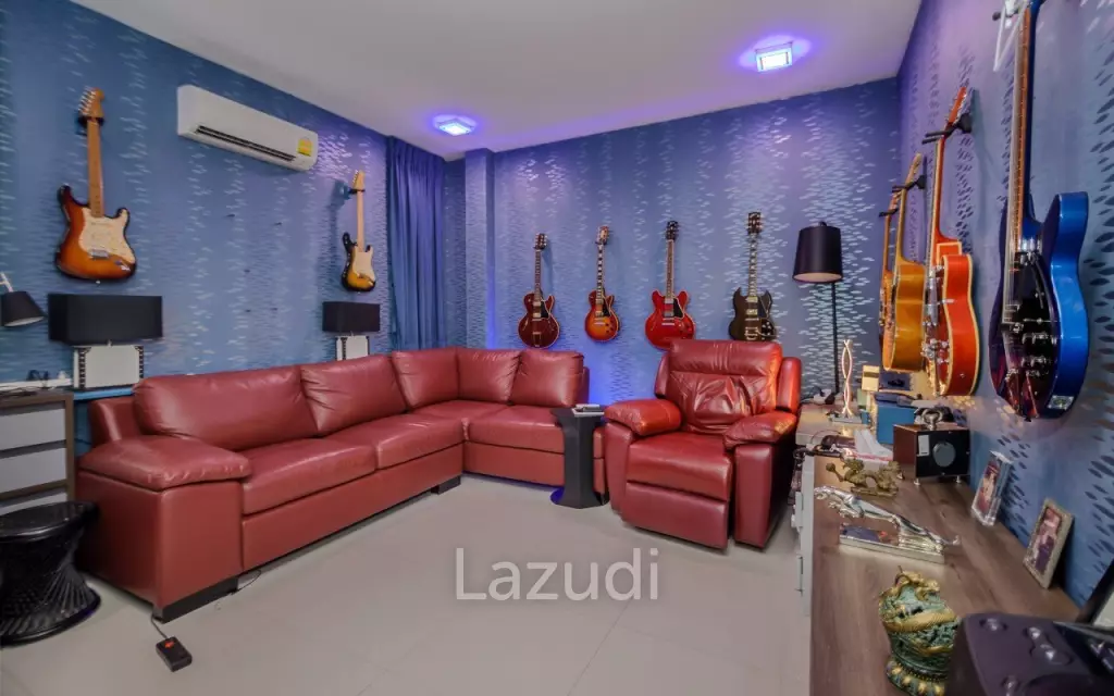 3 Beds 2 Baths 300 SQ.M Panalee Banna Village