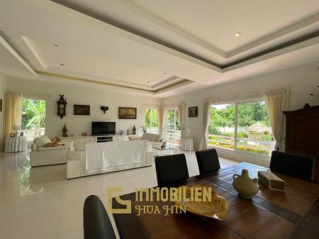 Stunning 3 Bedroom Villa In Cha Am For Sale