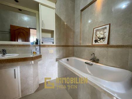 3,700 metro cuadrado 3 ` 3 Baño Villa de Venta